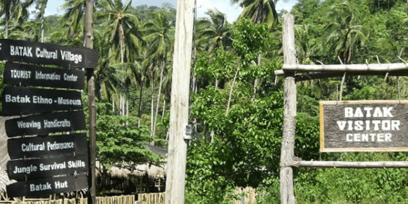 From Puerto Princesa: Trek to Batak Tribe Village - Pace, comfort, and what to bring for a river-hike day