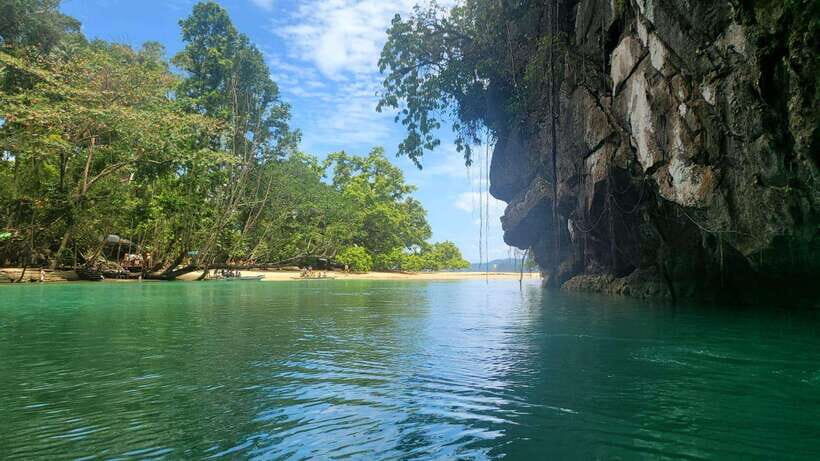 From Puerto Princesa: Underground River Guided Day Trip - The ride toward the river: Sabang Wharf and karst scenery before the cave