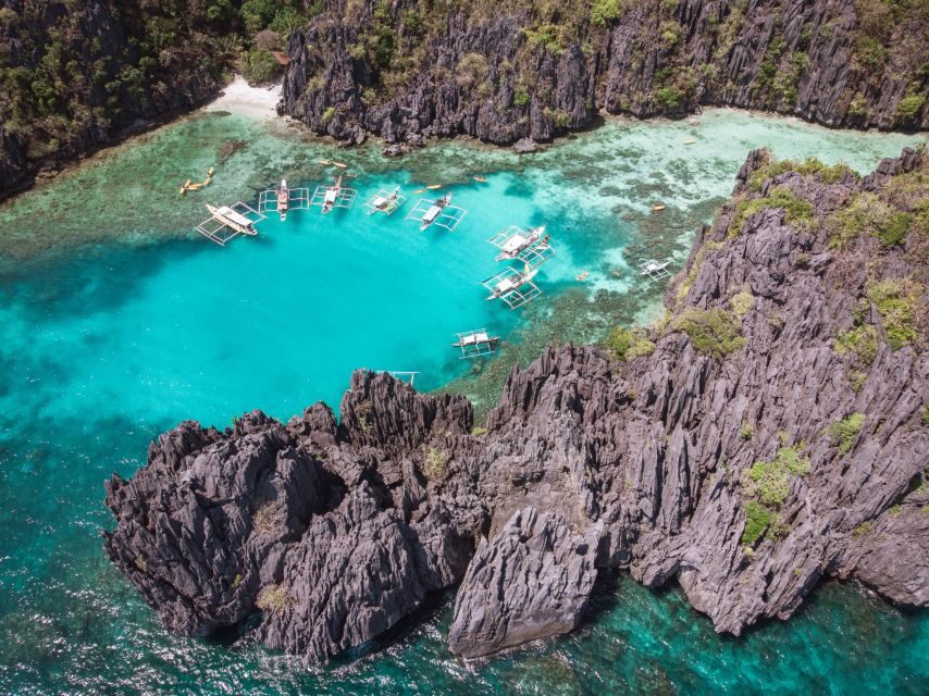 Half-Day Seasation Premium Speedboat Group Island Hopping - Hidden Beach and Seven Commandos: small names, big scenery pressure