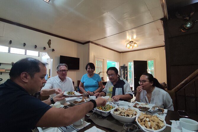 Home Cooked Meal with a Filipino Grandma - Where the experience starts in Makati (and how to make it easy)