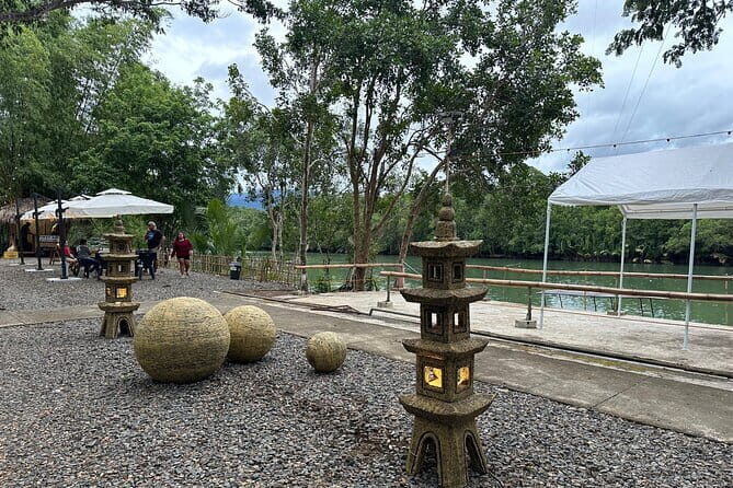 Iwahig River Cruise and Firefly Watching Tour in Puerto Princesa - How The Iwahig Night Tour Really Feels
