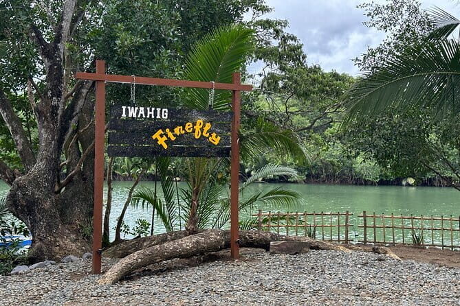 Iwahig River Cruise and Firefly Watching Tour in Puerto Princesa - Dinner At Iwahig Eco Park: A Real Value Add