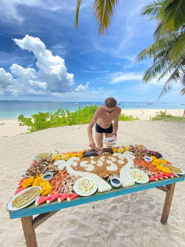 Luna: Siargao Tri-Island Tour with Drone, GoPro Shots, Lunch - Why Naked, Daku, and Guyam Works as One 7-Hour Plan