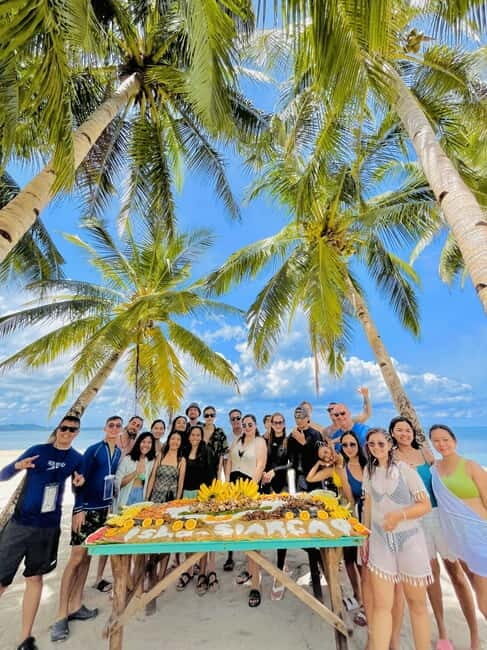 Luna: Siargao Tri-Island Tour with Drone, GoPro Shots, Lunch - Daku Island and the Boodle Fight Lunch That Makes the Day Feel Complete