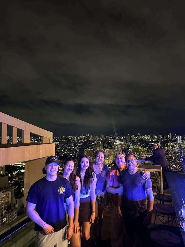 Makati: Rooftop Bar Hopping Tour with Venus - Who this tour suits best (and who might want a different plan)