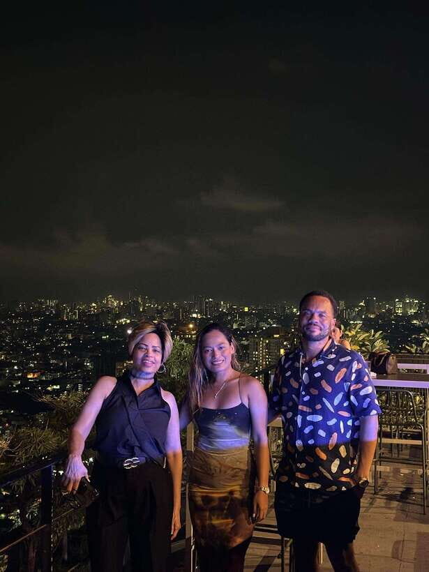 Makati: Rooftop Bar Hopping Tour with Venus - Venus as your guide: how she keeps the night fun