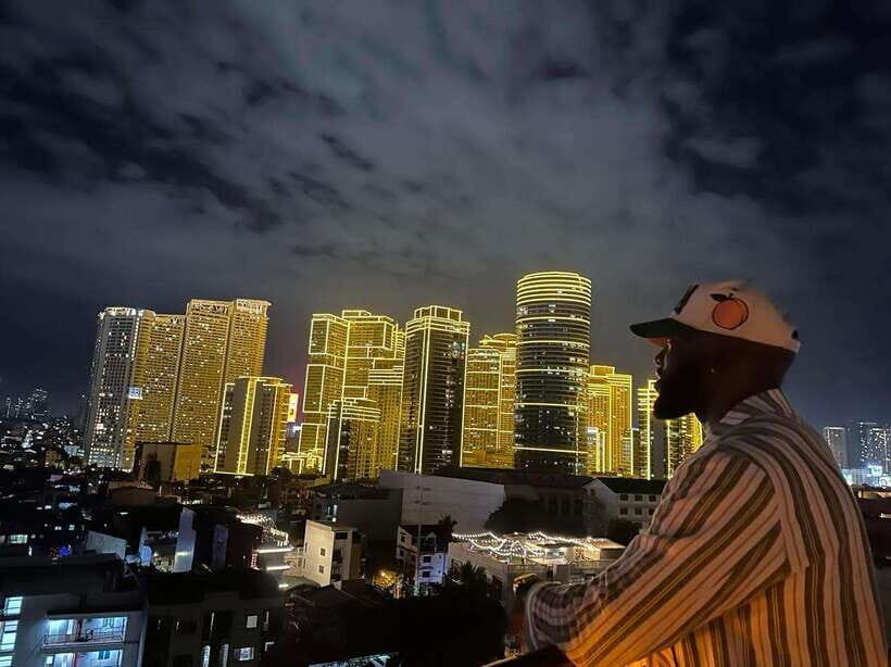 Makati: Rooftop Bar Hopping Tour with Venus - Meeting at IM Hotel: staying on time and on track