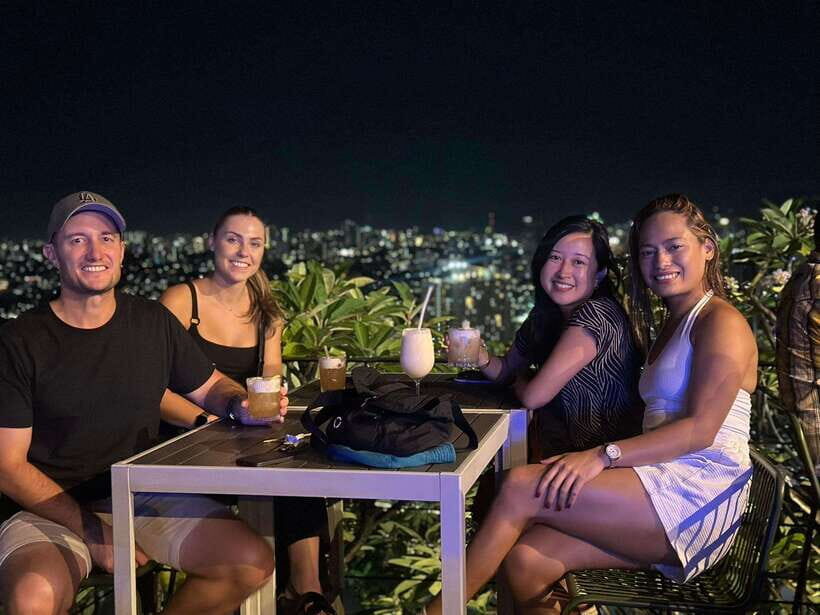 Makati: Rooftop Bar Hopping Tour with Venus - Start at sunset: why the first rooftop stop matters