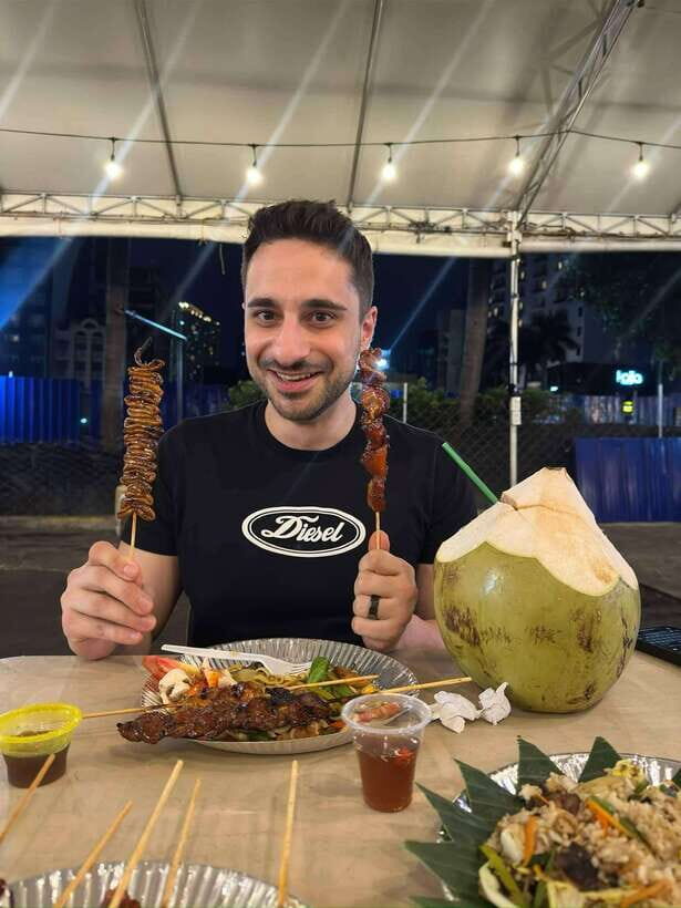 Makati Street food Tour, End with a Rooftop City View - Who Should Book This Makati Street Food Tour