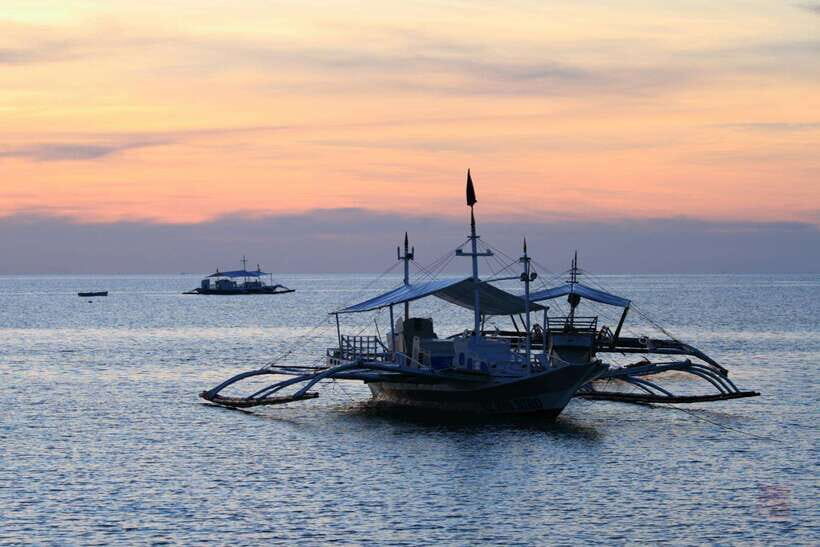 Malapascua: Advance Divers Shark Dive & Optional Transfer - Kimud Shoal vs Monad Shoal: depths, difficulty, and what to watch