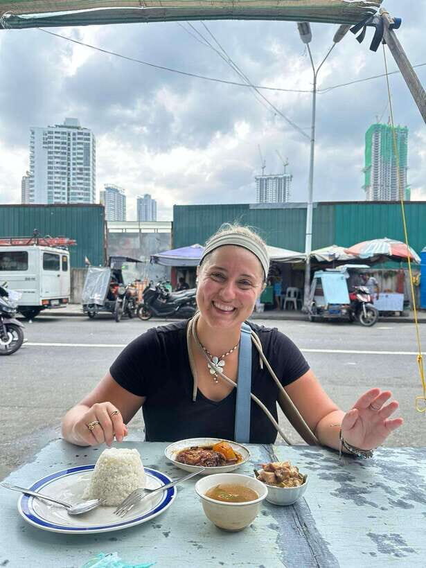 Manila Chinatown Food Tour Experience - The guide factor: Venus and how to get better answers