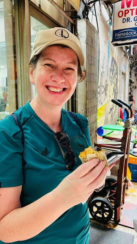 Manila Chinatown Food Tour with Local Guide - What you’ll actually eat: sweet, savory, spicy Chinese street flavors