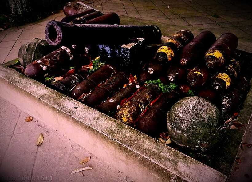 Manila: Intramuros Myths and Nights Tour - Puerta del Parian: Closing on Uprisings and Why It Feels Personal