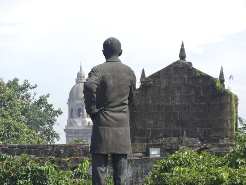 Manila: Old & New 4-Hour City Tour - Makati pickup, Nielsen’s Tower, and the Ayala viewpoint