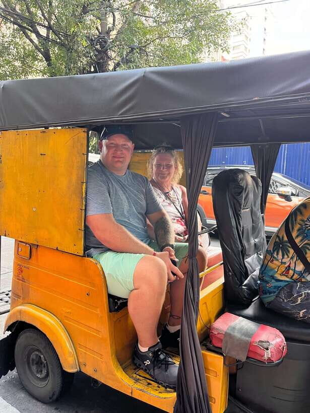 Manila Tuk-Tuk Adventure Hop-in and Hop-Off - Street food stops: how to approach them without overcommitting