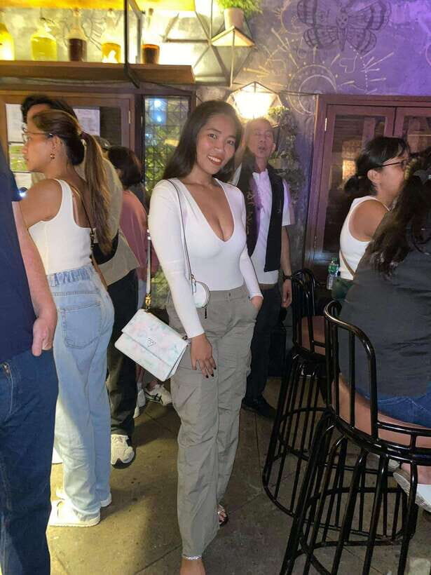 Manila Ultimate Nightlife Pub Crawl - Meeting at Filling Station: your best first move in Makati