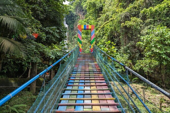 Moalboal Sardine Run, Sea Turtle and Mantayupan Falls - Why the Moalboal Sardine Run + Falls Combo Works