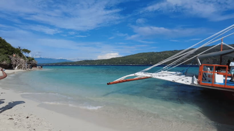 Oslob: Whale Sharks, Tumalog Falls & Sumilon Trio Adventure - FAQ