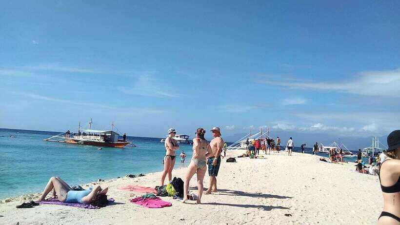 Oslob: Whaleshark Swimming, Tumalog Falls & Sumilon Island - What to Bring: Your Quick Pack List for Oslob