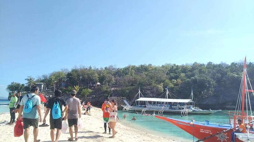 Oslob: Whaleshark Watching, Tumalog Falls & Sumilon Island - Should You Book Oslob–Tumalog Falls–Sumilon Island for Your Trip?