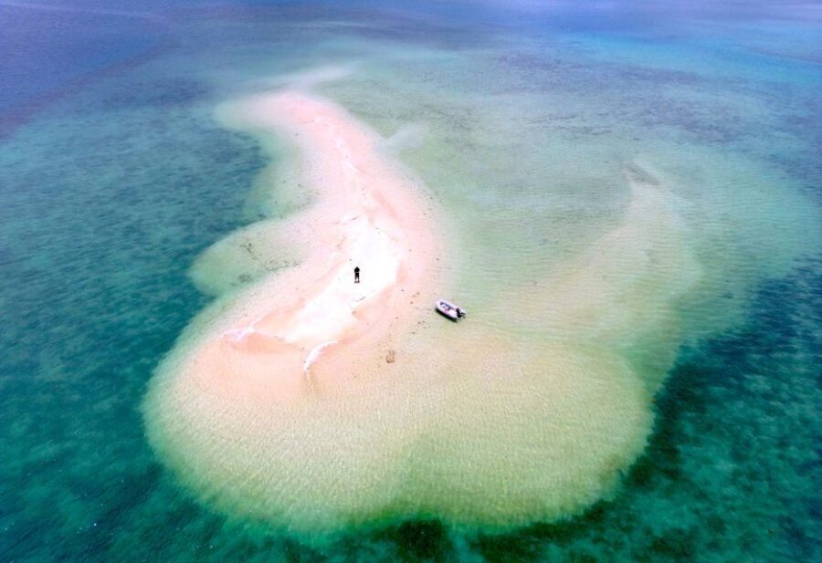 Palawan: Private Sailing Yacht Cruise in El Nido - Lagen Island after lunch: a wild shore and more snorkeling options