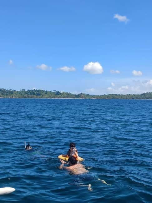 Port Barton: Island Hopping with Lunch,Hotel Transfer & Fees - Pickup, Timing, and How the Day Actually Moves