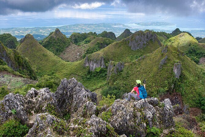 Private Kawasan Falls and Osmena Peak Day Trip from Cebu City - Osmeña Peak: A 20-Minute Hike to Big View Energy