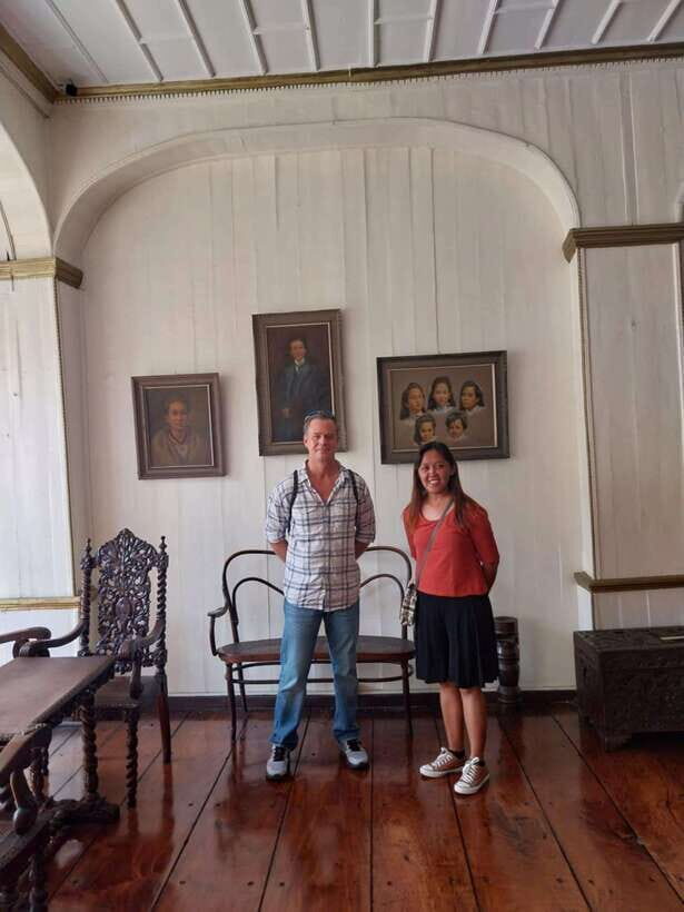 Private Tour Guide in Manila Philippines - Rizal Park: the hero moment in an easy-to-reach setting