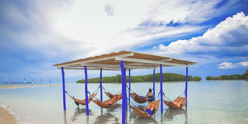 Puerto Princesa: Honda Bay Island Hopping & Optional Massage - What to pack (and what to leave out)