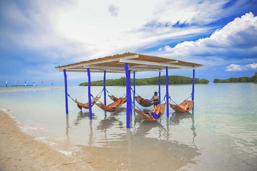 Puerto Princesa: Honda Bay Island Hopping & Optional Massage - Honda Bay Marine Life: what you’re really paying for