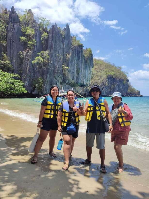 Puerto Princesa: Underground River Tour - Sabang beach time: photos, vendors, and wildlife on the edge of the cave