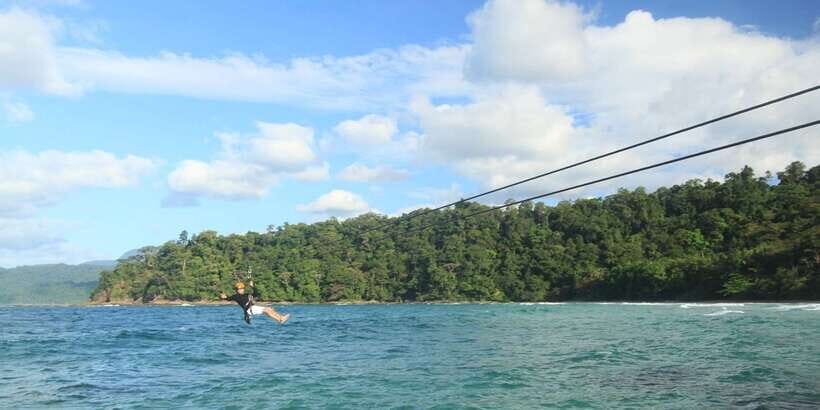 Puerto Princesa: Underground River, Zipline, Paddleboat Tour - Lunch in Sabang: local food, beach setting, and vegetarian choices