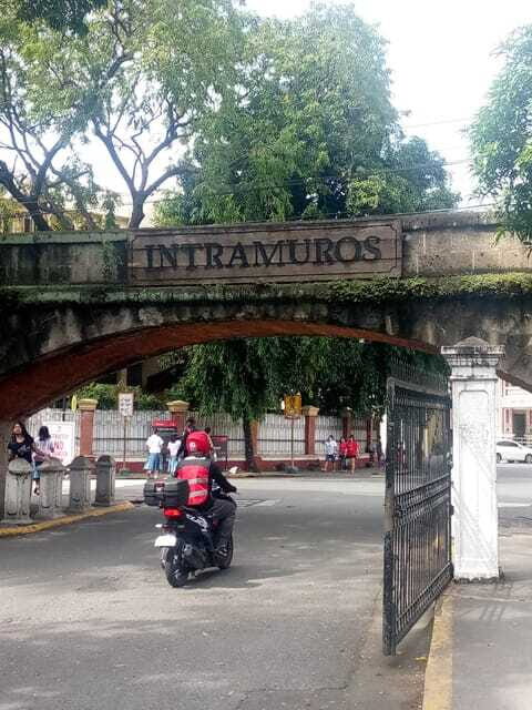 Revolutionary Tour of Manila - San Agustin Church and Calle Real: resilience and the city’s big change