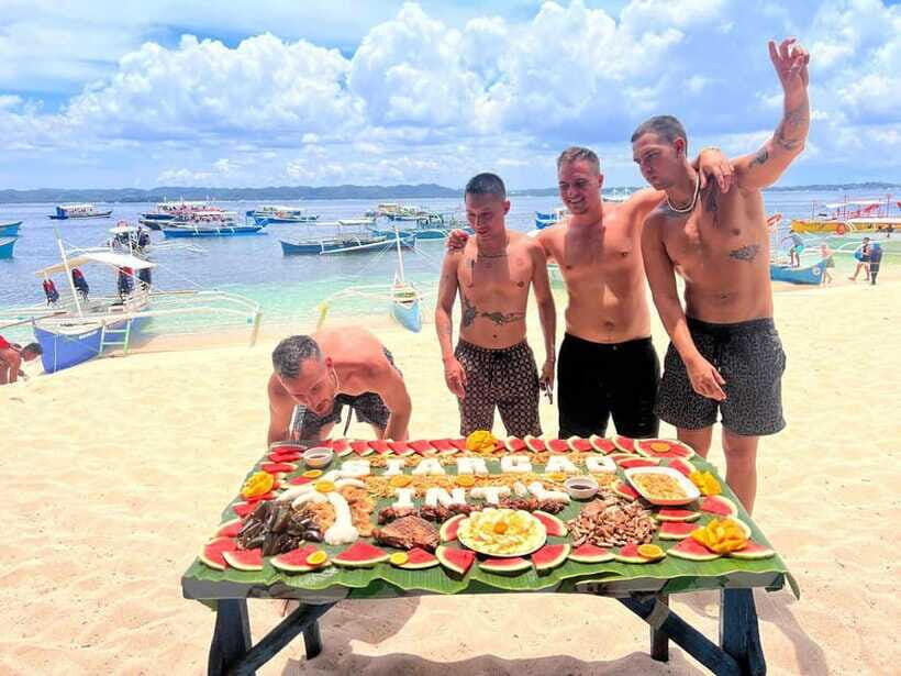 SIARGAO: PRIVATE ISLAND HOPPING GUYAM, DAKU AND NAKED ISLAND - Naked Island: Photo Stop, Beachy Swim, and Snorkeling With Focused Time