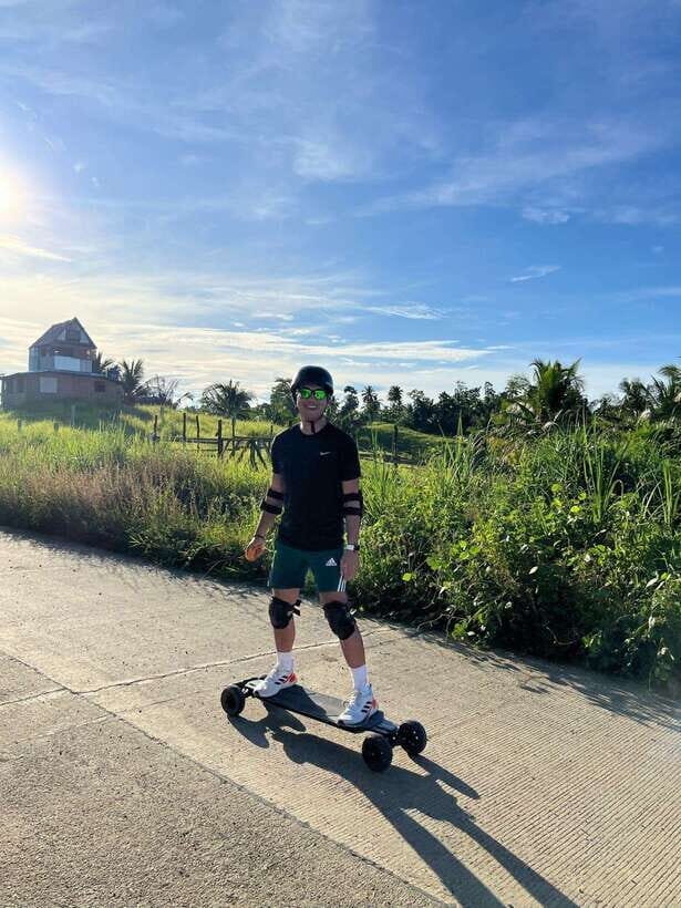 Siargao : Sunset 2 Hours Guided Electric Skate Experience - Electric Skate at Sunset: why this Siargao ride is a smart pick
