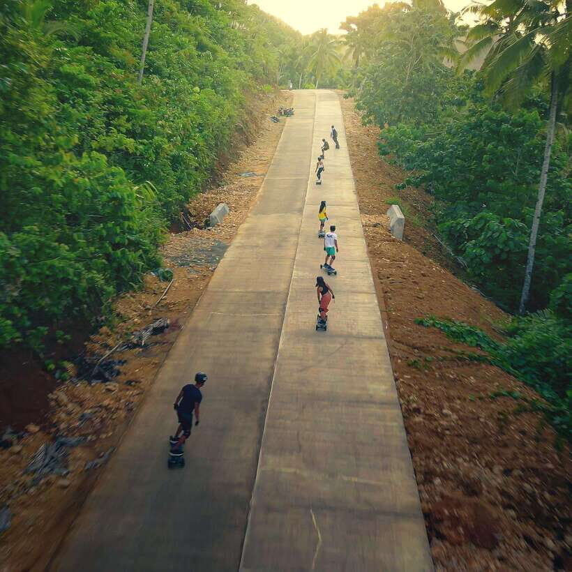 Siargao : Sunset 2 Hours Guided Electric Skate Experience - What the guide actually does (beyond holding the group together)