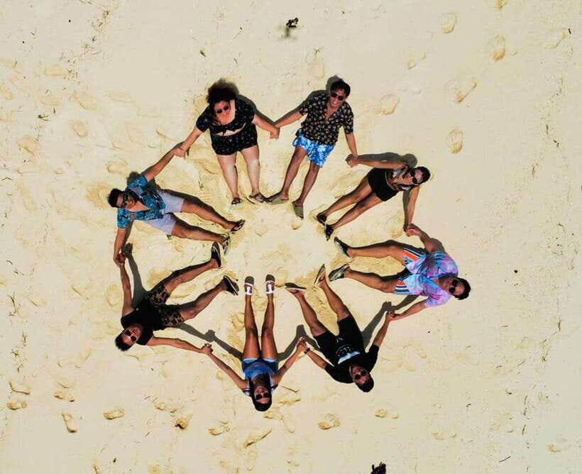 Siargao Tri-Island with Drone & Mermaid Tail - Boodle fight lunch on Guyam or Daku: how to make it work in real life