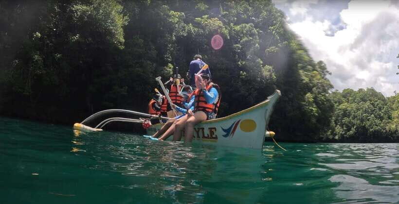 Sohoton Cove: Swim with Jellyfish & Explore Hidden Lagoons - Hidden Lagoons and Hagukan Cave: How the Blue-Water Effect Works
