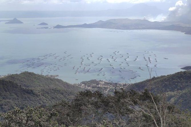 Taal Volcano Experience: Scenic Countryside and Volcano Tour - Getting there: hotel pickup, air-con comfort, and small-group logistics