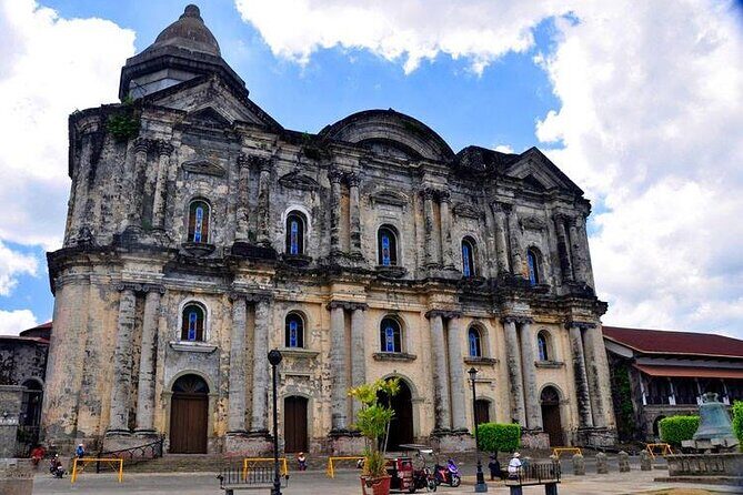 Tagaytay, Taal Volcano & Heritage Town: A Journey of Discovery - Tagaytay and Taal from Manila: why this day trip makes sense