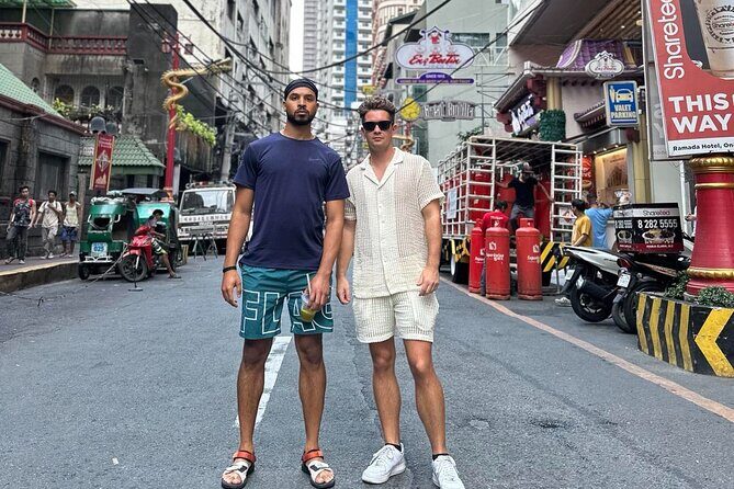 The Oldest Chinatown in Manila with Local Guide - Stop 2: Divisoria Market shopping for real bargains